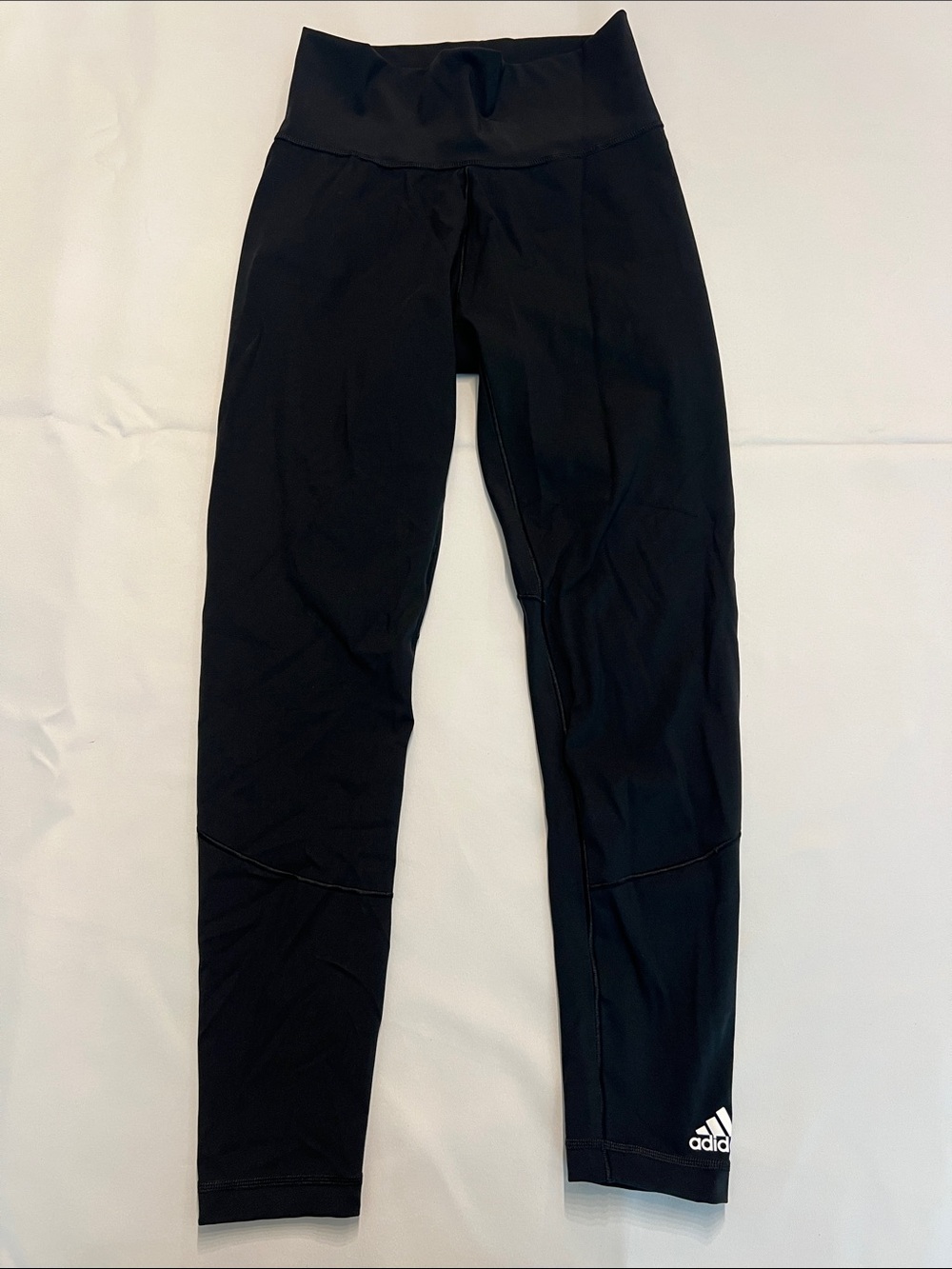 adidas women’s Black High-Waist Performance Leggings Size Small Like New